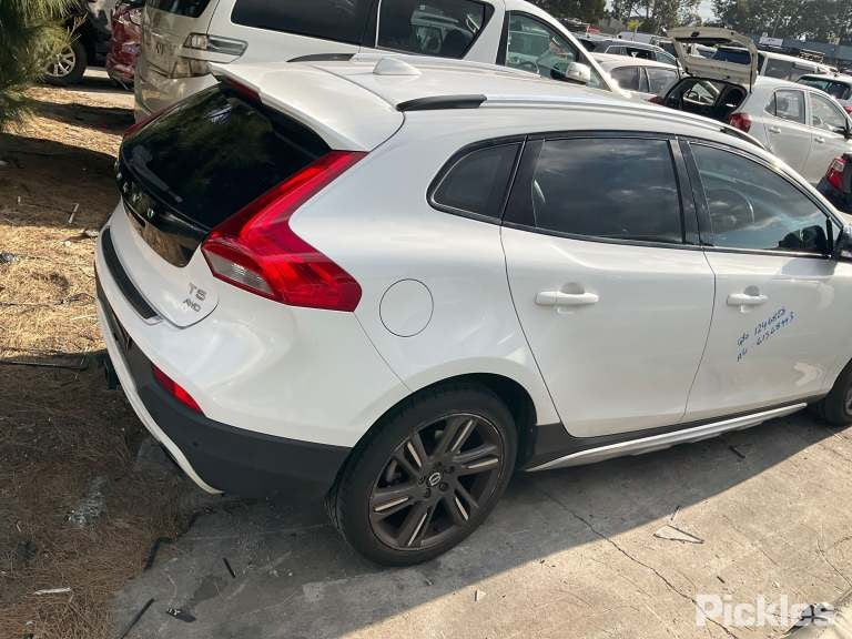 2015 VOLVO S40 RIGHT REAR DOOR LOCK, M SERIES, HATCH, 02/13- 31440396 DOOR BOOT GATE LOCK