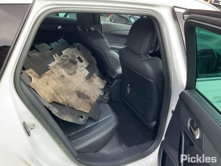 Wrecking 2013 PEUGEOT 508 for Used Parts PG1424