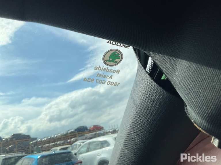 2023 SKODA KODIAQ NS, 02/17- 565845206A RIGHT REAR DOOR WINDOW