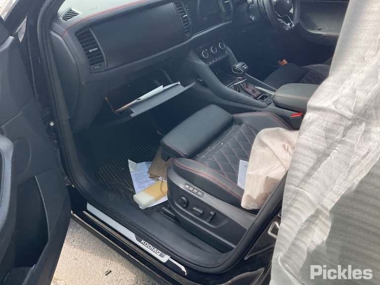 2023 SKODA KODIAQ NS, 02/17- 565845206A RIGHT REAR DOOR WINDOW
