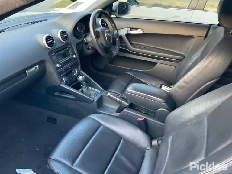 2012 AUDI A3 8P, LH SIDE, CABRIO, 07/08-04/13 8P7857551A SUNVISOR