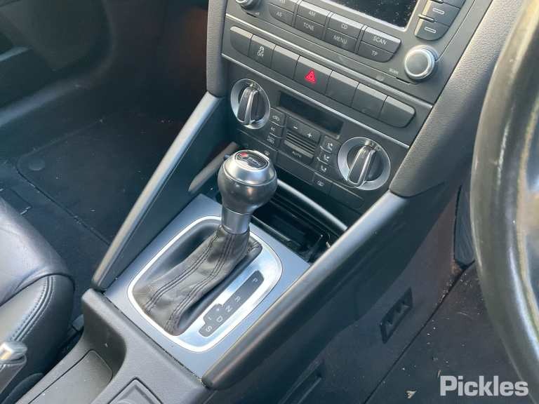 2012 AUDI A3 8P, RH SIDE, CABRIO, 07/08-04/13 8P7857552A SUNVISOR