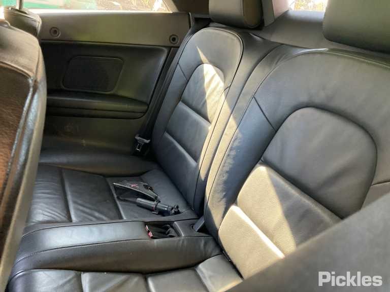 2010 AUDI A3 CENTRE REAR, SEAT BELT ONLY, HATCH/CABRIO, BEIGE, 8P, 06/04-04/13  SEAT BELT STALK