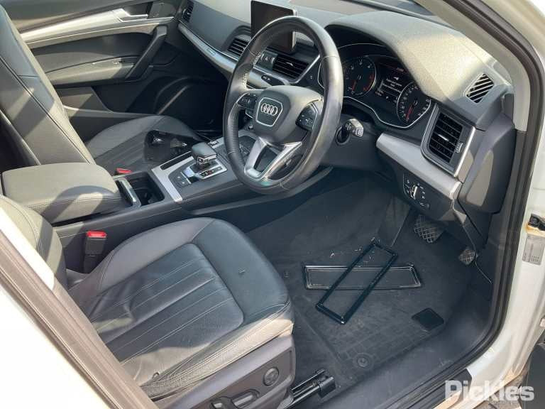 2017 AUDI Q5 FY, DOOR REG ASSY (REG AND MOTOR), 02/17-02/25 80A837461A LEFT FRONT WINDOW REG MOTOR