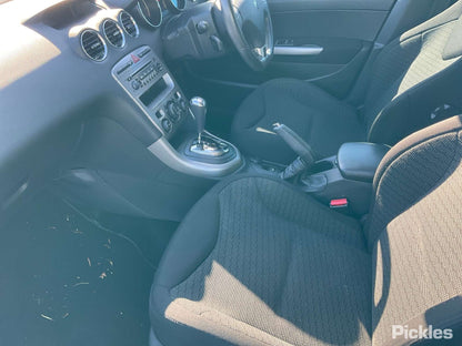 2011 PEUGEOT 308 T7, HATCH/WAGON, MANUAL FOLDING, 1 PLUG TYPE, 09/07-12/13 8153NE LEFT DOOR MIRROR