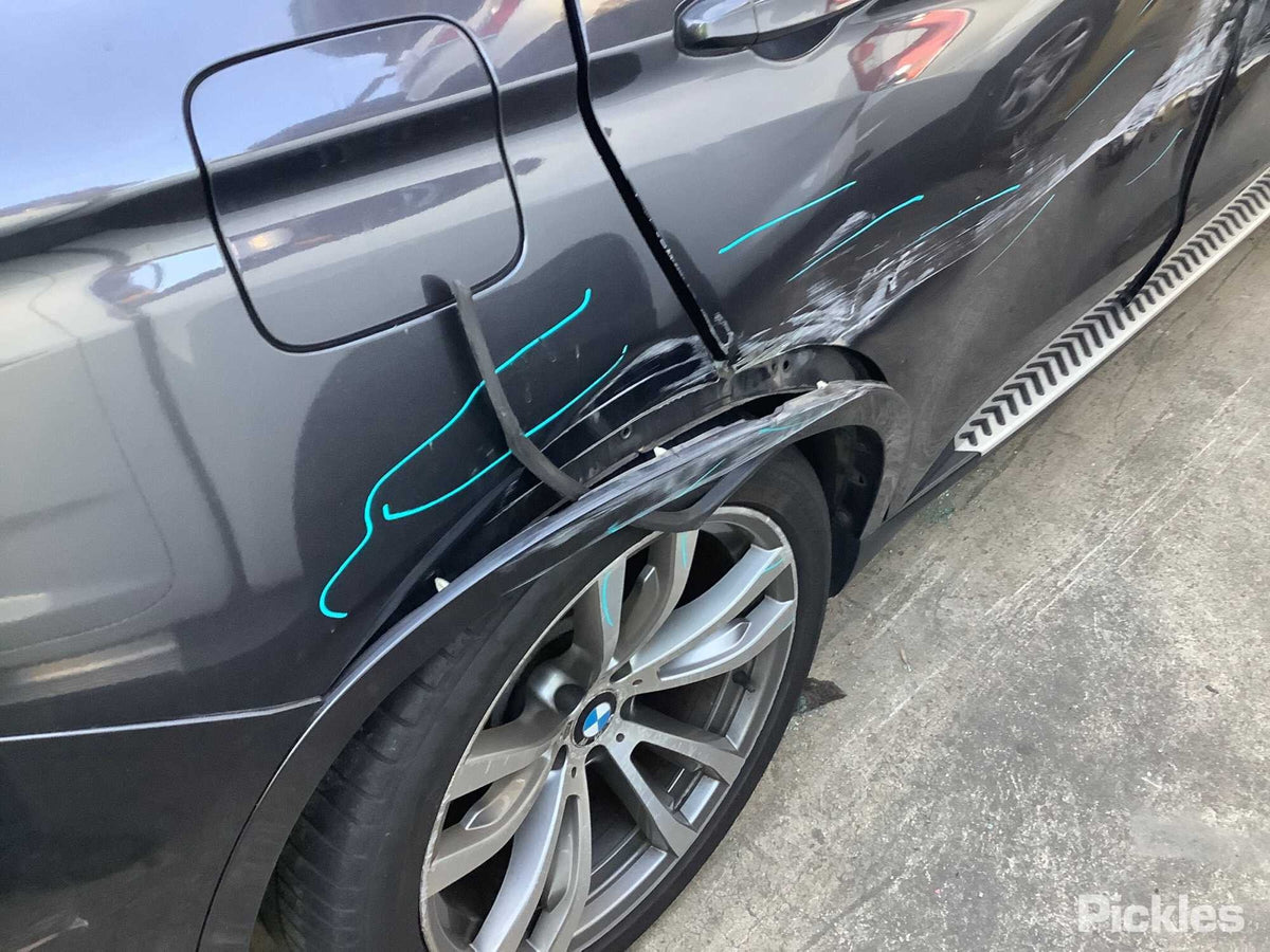 2014 BMW X5 F15, 09/13-07/18  WIPER LINKAGE