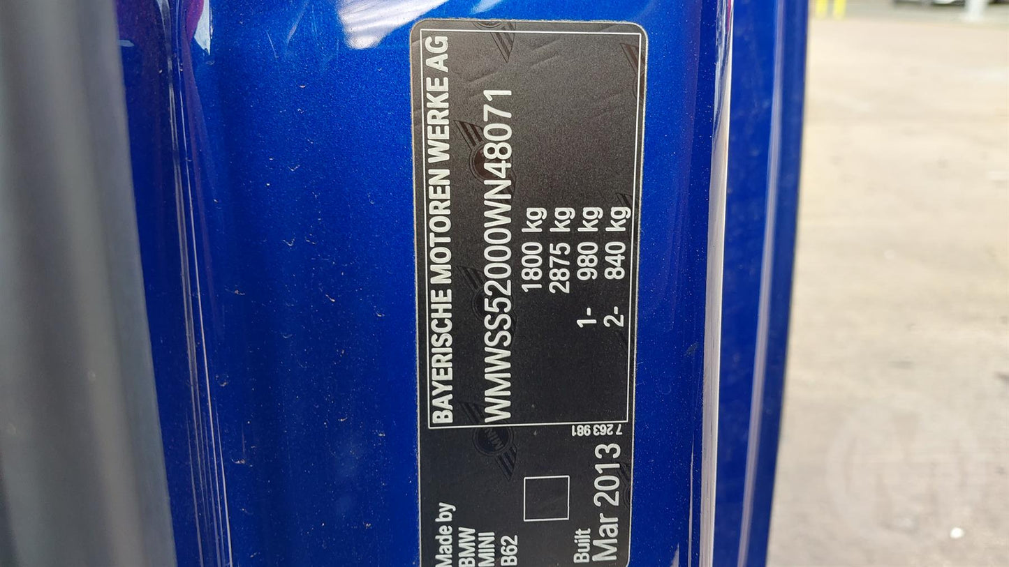 Wrecking 2015 MINI PACEMAN for Used Parts MN1448