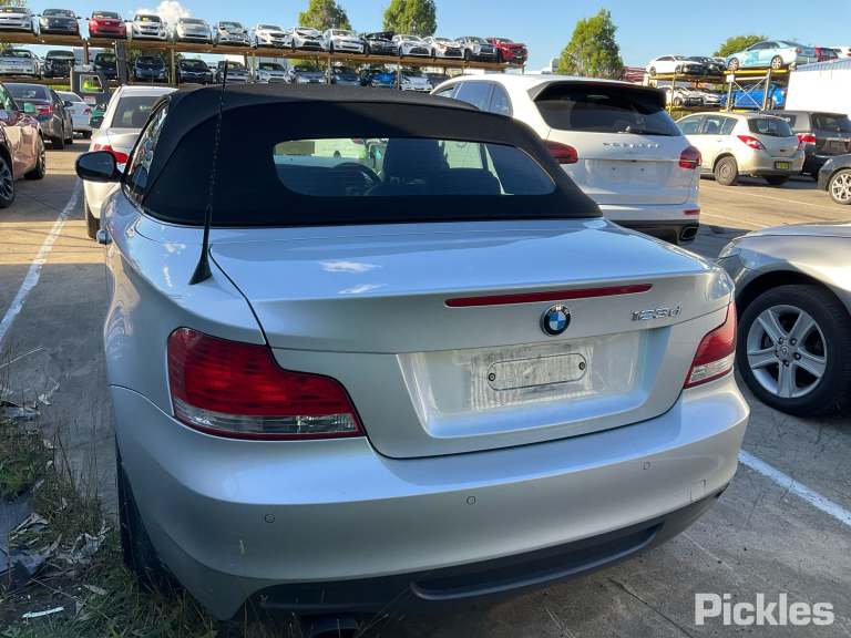 2011 BMW 1 SERIES E82/E87/E88, COUPE/HATCH/CABRIO, HALOGEN TYPE, 03/09-03/11 63117249651 LEFT HEADLAMP