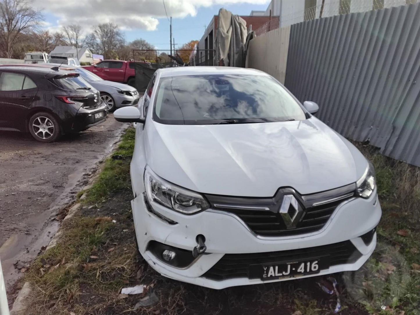 2017 RENAULT MEGANE BUMPER BAR, BFB, LIFE/ZEN, 06/16-02/20 850108117V REAR BUMPER