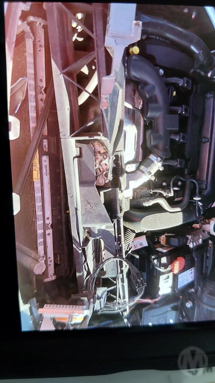 2017 PEUGEOT 3008 P84, PETROL, 1.6, EP6FDT, 10/16- 9810347280 A C COMPRESSOR