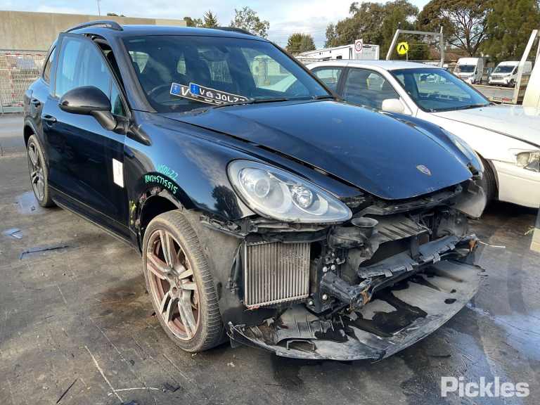 2011 PORSCHE CAYENNE 92A, IN BODY, NON TINTED TYPE, 07/10-10/14 95863109602 RIGHT TAILLIGHT