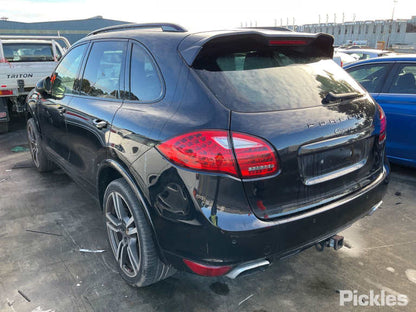 2011 PORSCHE CAYENNE 92A, IN BODY, NON TINTED TYPE, 07/10-10/14 95863109602 RIGHT TAILLIGHT