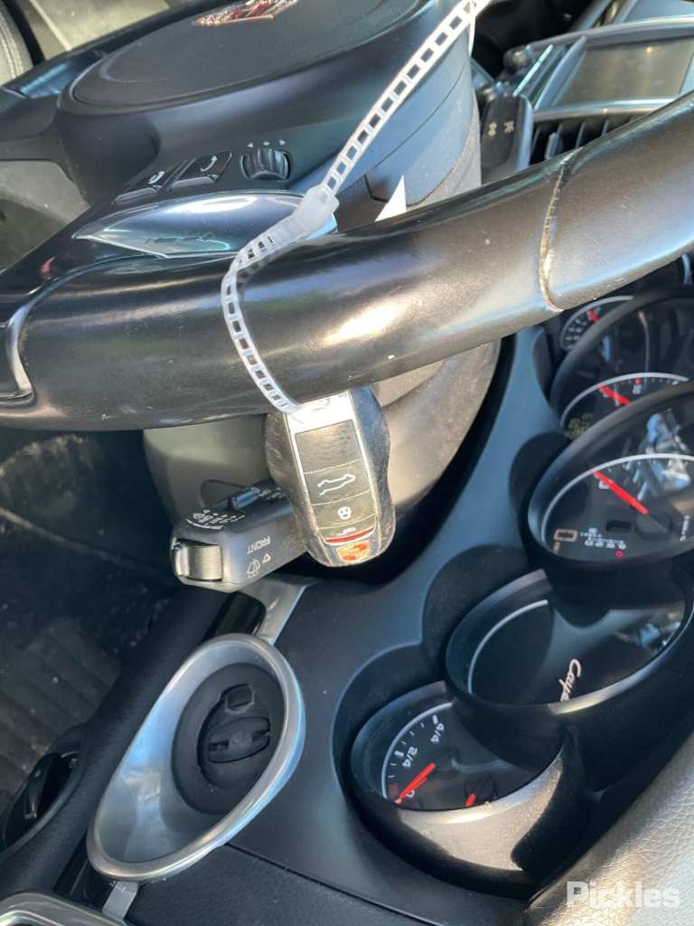 2011 PORSCHE CAYENNE TAILGATE LAMP (LH SIDE), NON TINTED TYPE, 92A, 07/10-10/14 95863109301 REAR GARNISH