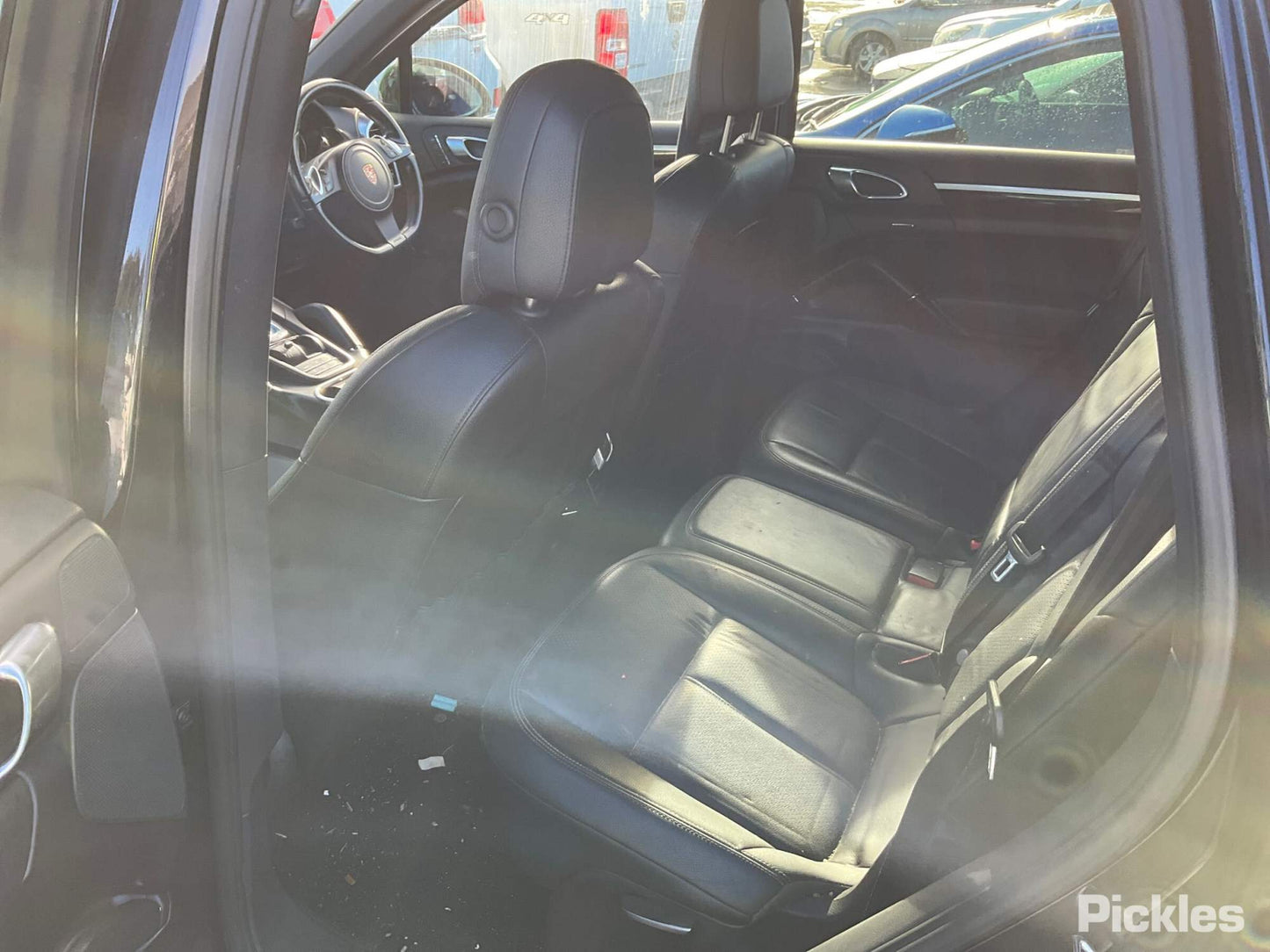 2011 PORSCHE CAYENNE 92A, IN BODY, NON TINTED TYPE, 07/10-10/14 95863109602 RIGHT TAILLIGHT