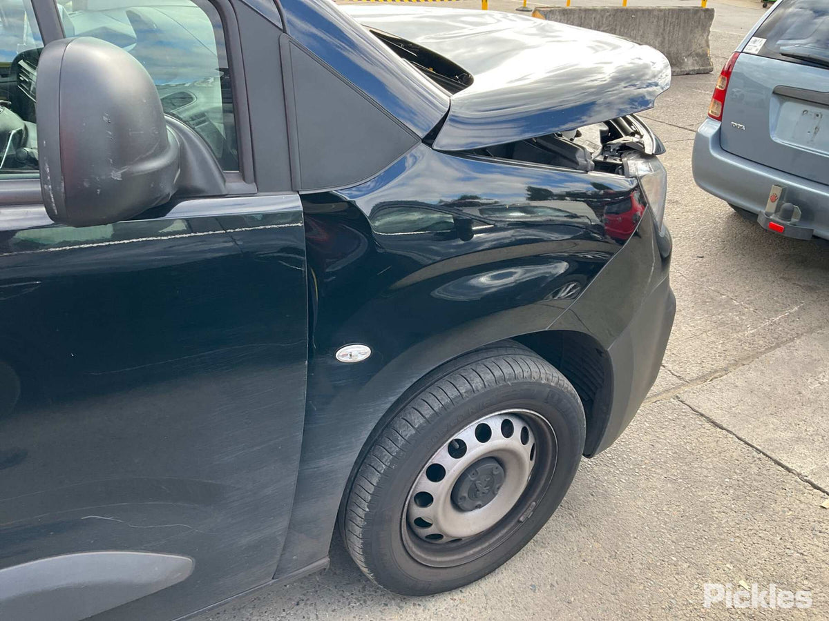 2021 PEUGEOT PARTNER K9, AUTO, PETROL, 1.2, 8 SPEED, ATN8 CODE, 02/19-  TRANS GEARBOX