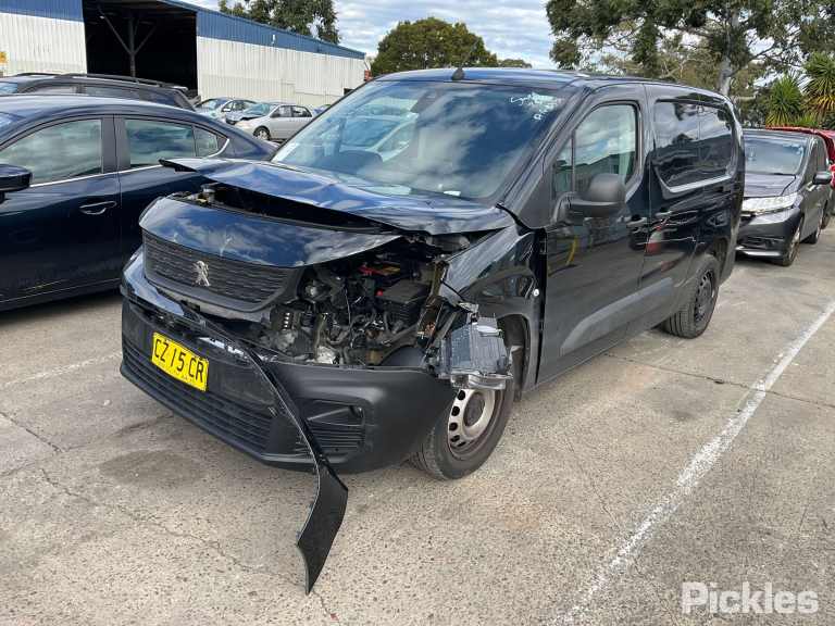 2021 PEUGEOT PARTNER K9, AUTO, PETROL, 1.2, 8 SPEED, ATN8 CODE, 02/19-  TRANS GEARBOX
