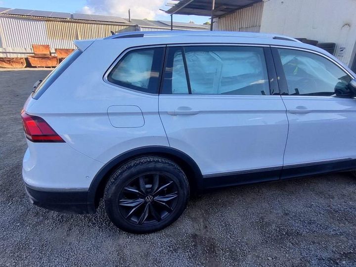 2023 VOLKSWAGEN TIGUAN STEERING WHEEL, ALLSPACE, 5NA, 06/21-02/24  RIGHT AIRBAG