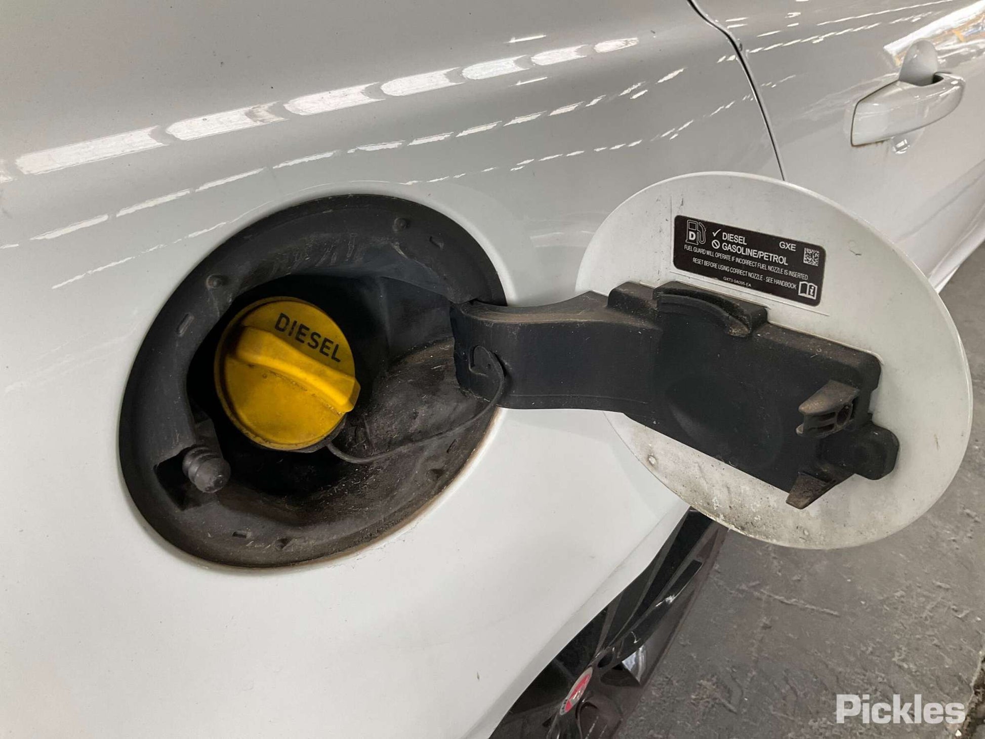 2015 JAGUAR XE X760, AIR CLEANER, DIESEL, 2.0, TURBO, 05/15-04/19 T2H34368 AIR CLEANER BOX