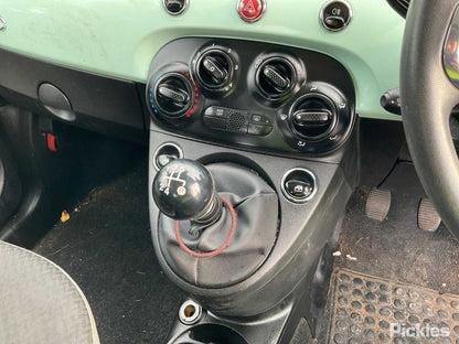 2019 FIAT 500 HEAD UNIT, W/ DISPLAY UNIT, 7IN TOUCHSCREEN, NON 500E, 10/19- 735675609/735743705 RADIO CD DVD SAT TV