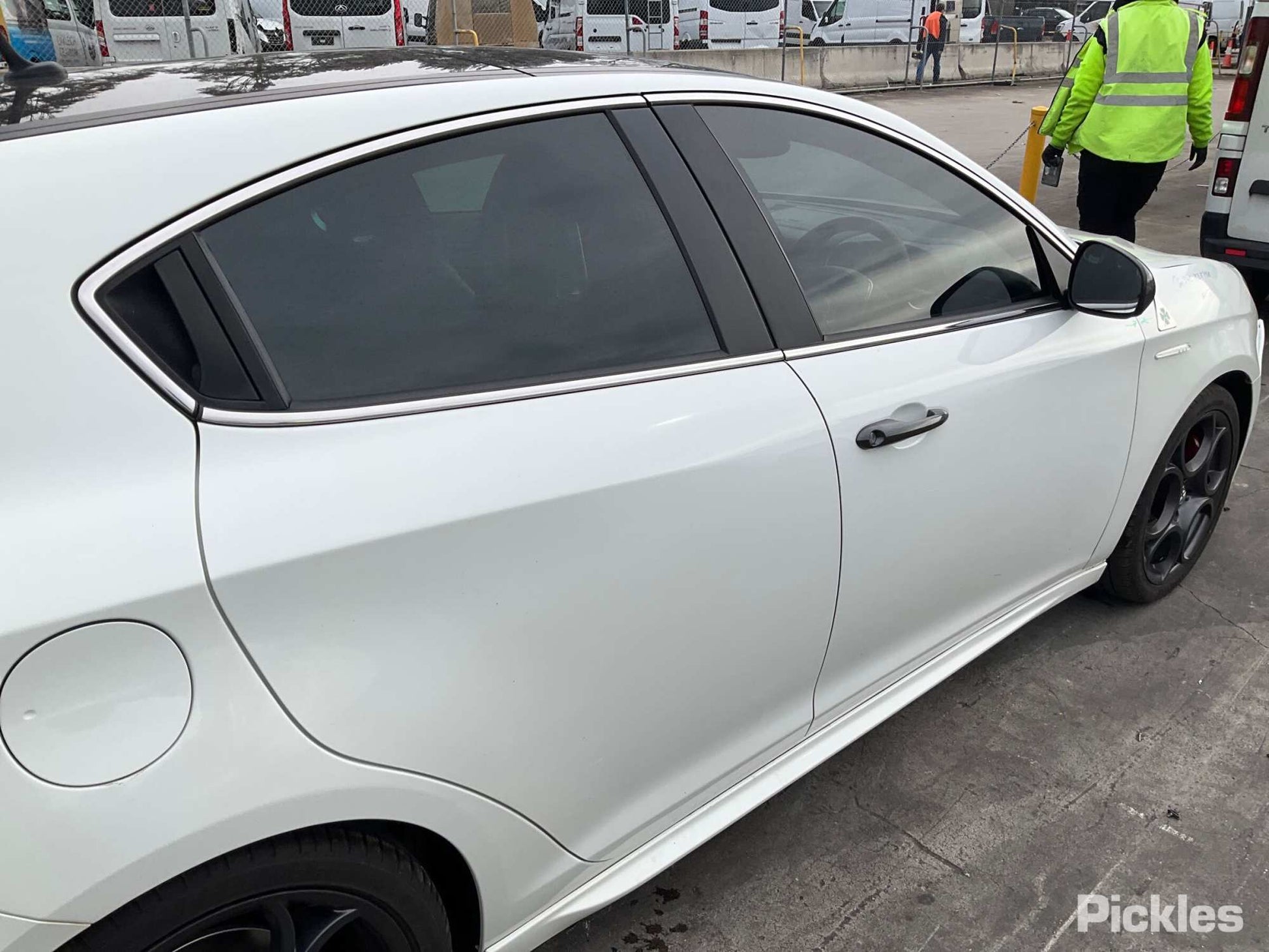 2016 ALFA ROMEO GIULIETTA BUMPER BAR (2 PIECES), TWIN EXHAUST, W/ PARK SENSOR TYPE, 940 SERIES, 01/11-10/16 156093407/156090485 REAR BUMPER
