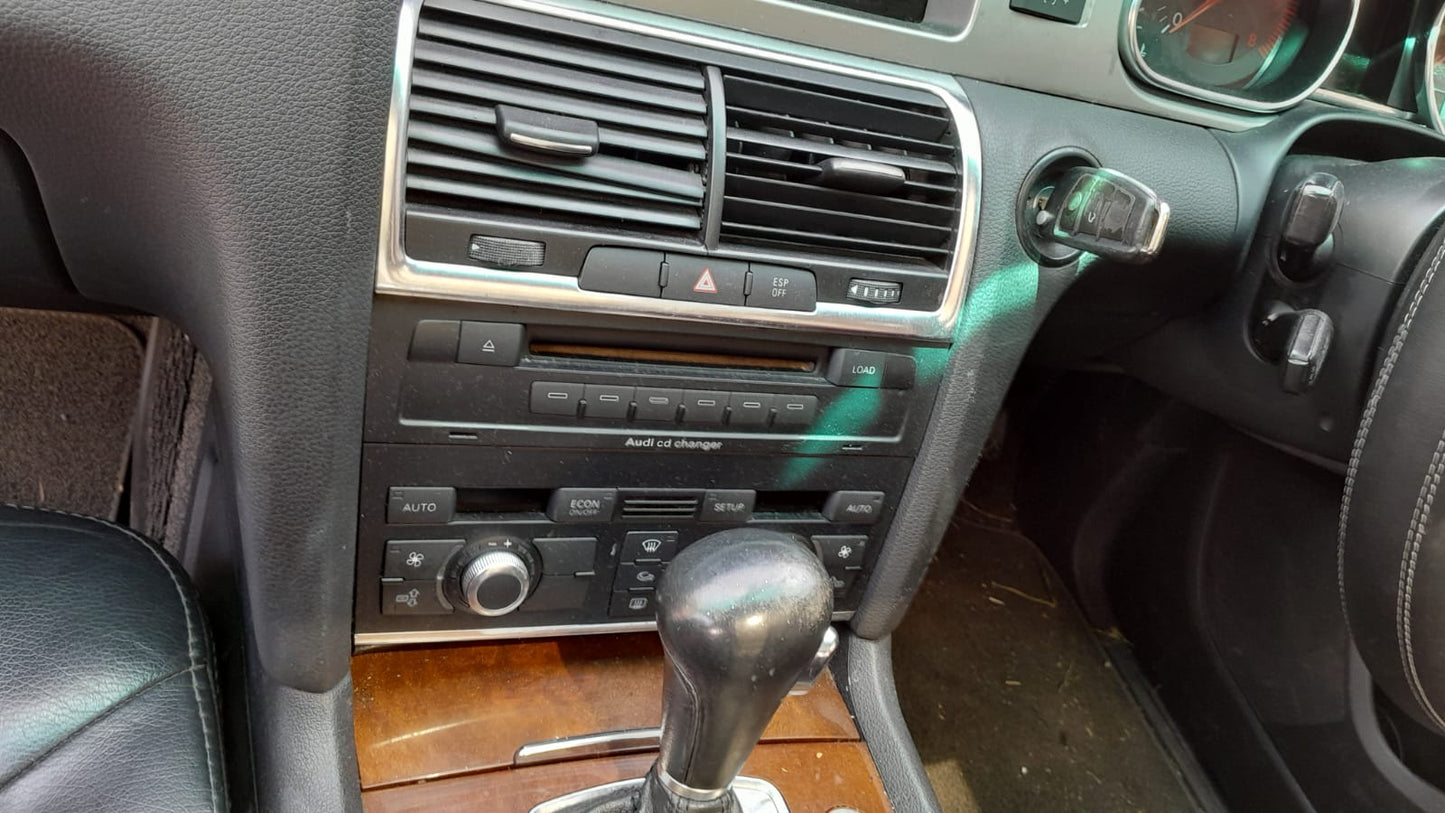 2006 AUDI Q7 4L, P/N 4L0.920.930.LX, 09/06-08/15 4L0920931LX 4L0920931T INSTRUMENTCLUSTER