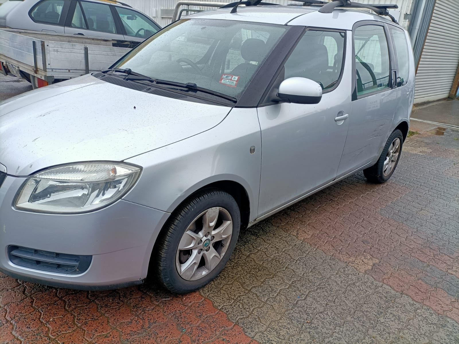 2008 SKODA ROOMSTER 5J 10/07-01/14 5J7845022C RIGHT DOOR MIRROR