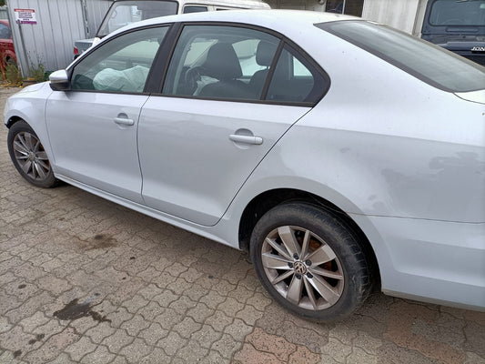 2017 VOLKSWAGEN JETTA 1B, MANUAL FOLD, W/ MEMORY TYPE (6XG CODE), 11/14-12/17 5C8857508E RIGHT DOOR MIRROR