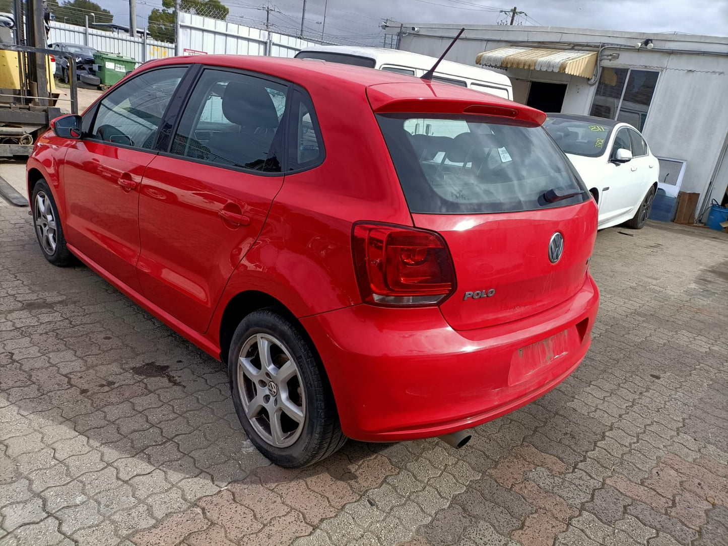2010 VOLKSWAGEN POLO PETROL, 1.2, CBZB CODE, BOSCH, 6R, 140AMP, 05/10-05/14  ALTERNATOR