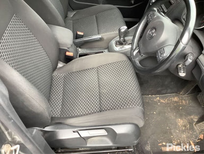 2012 VOLKSWAGEN GOLF RH FRONT (MASTER SWITCH), 5DR HATCH/WAGON, W/O CHROME ON SWITCHES TYPE, GEN 6, 12/08-03/13 1K4959857B PWR DR WIND SWITCH