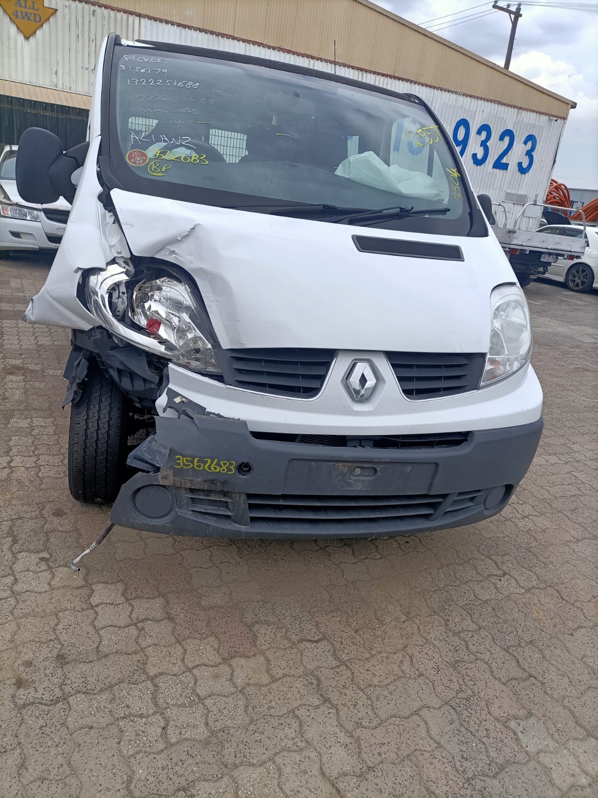 2013 RENAULT TRAFIC DIESEL, 2.0, X83, 04/04-12/14 491101050R STEERING PUMP