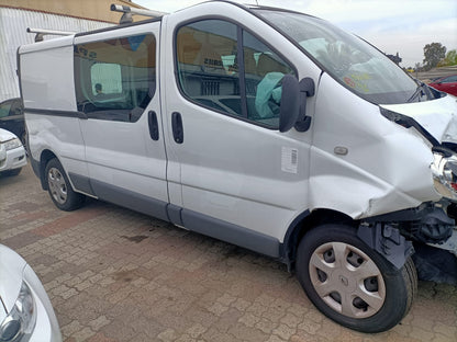 2013 RENAULT TRAFIC RH FRONT (MASTER SWITCH), X83, 04/04-12/14 8200011870 PWR DR WIND SWITCH