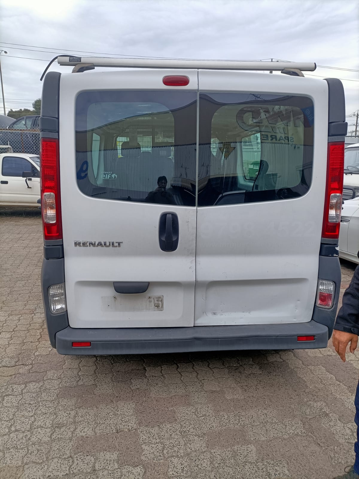 2013 RENAULT TRAFIC LEFT REAR DOOR LOCK, X83, 04/04-12/14 7700665146 DOOR BOOT GATE LOCK