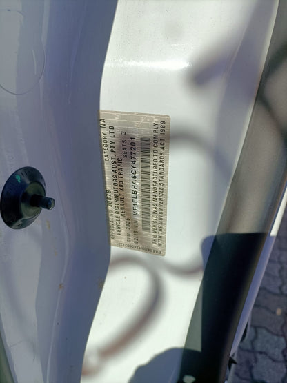 2014 RENAULT TRAFIC X83, 04/04-12/14 7782524451 LEFT GUARD