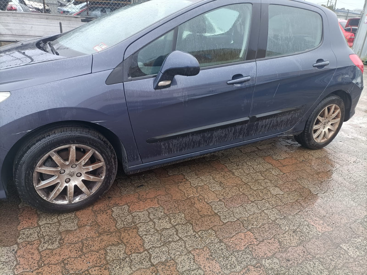 2008 PEUGEOT 308 T7, HATCH/WAGON, MANUAL FOLDING, 2 PLUG TYPE, 09/07-12/13 8153NF RIGHT DOOR MIRROR