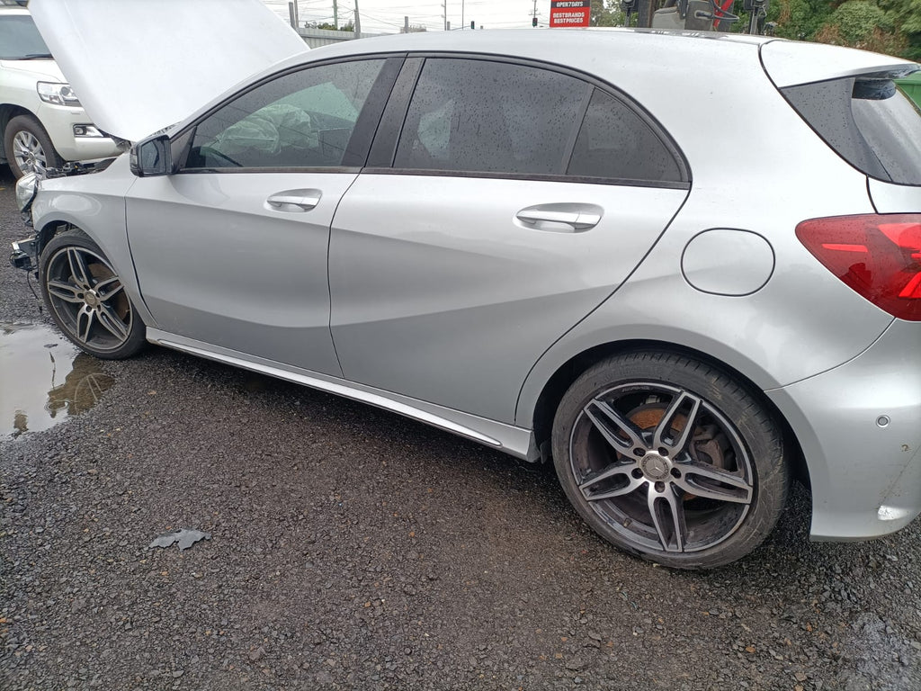 2016 MERCEDES A CLASS FRONT, 1.6, PETROL, W176, 03/13-03/18 A2463307600 LEFT DRIVESHAFT