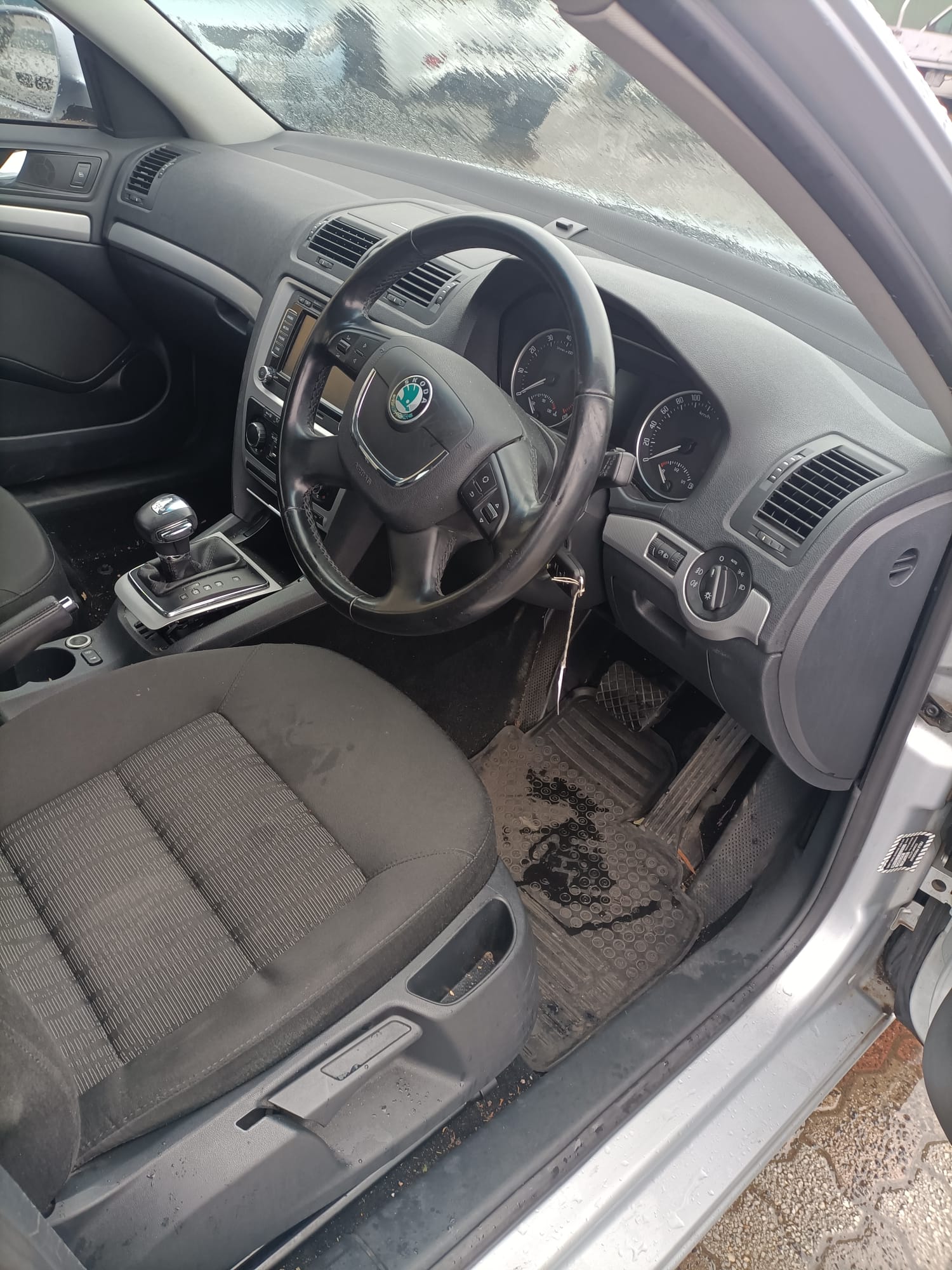 2010 SKODA OCTAVIA DUAL ZONE CLIMATE CONTROL, 1Z, NON HEATED SEAT TYPE, 03/09-10/13 3T0907044AR HEATER AC CONTROLS
