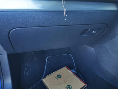 2012 VOLKSWAGEN GOLF LEFT FRONT DOOR LOCK, GEN 6, HATCH/CABRIO, P/N 5K2837015D, 12/08-01/16 5K2837015D DOOR BOOT GATE LOCK