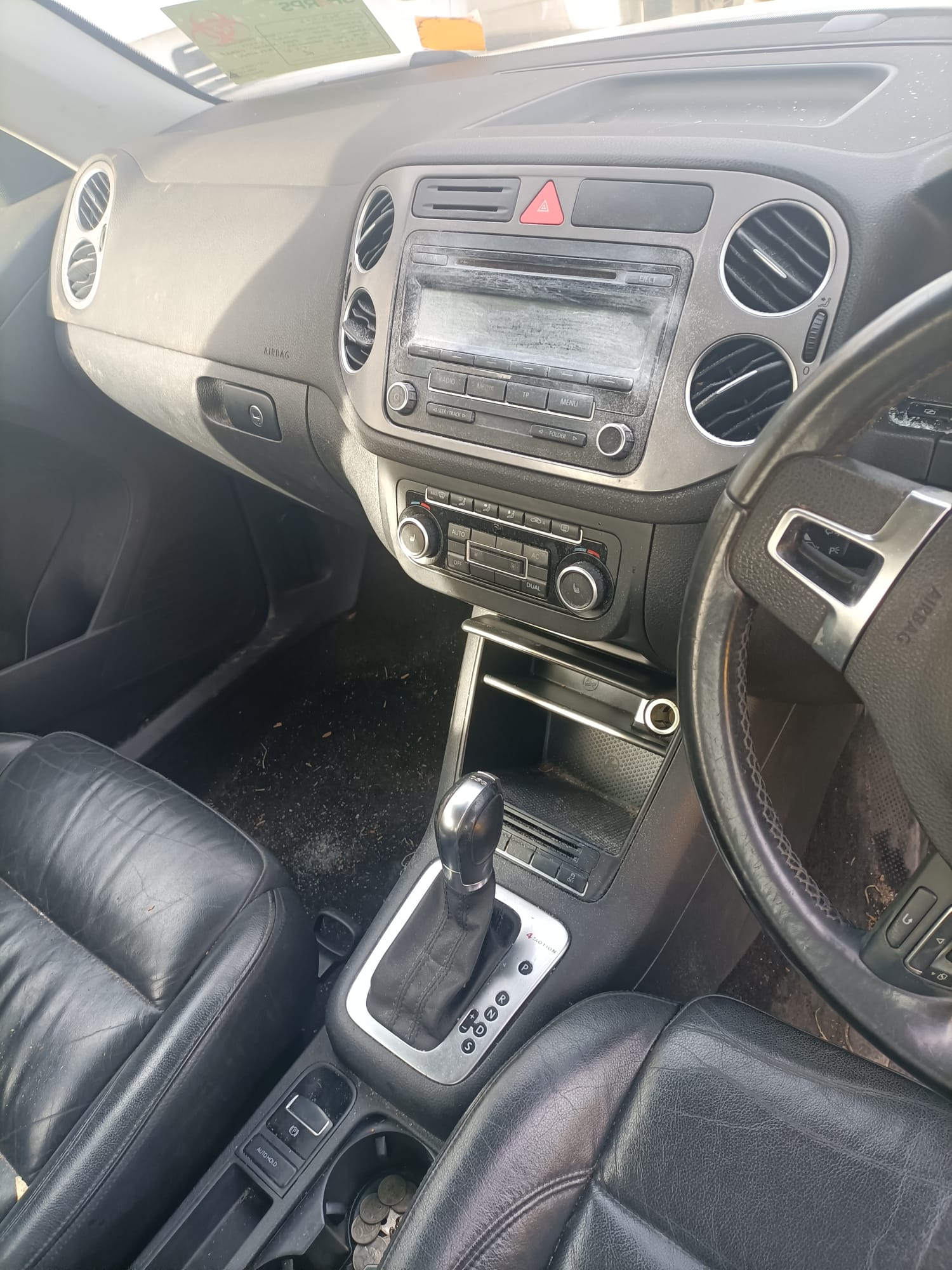 2011 VOLKSWAGEN TIGUAN LEFT FRONT DOOR LOCK, 5N, P/N 5N2837015C (6 PIN), 01/09-06/11 5N2837015C DOOR BOOT GATE LOCK