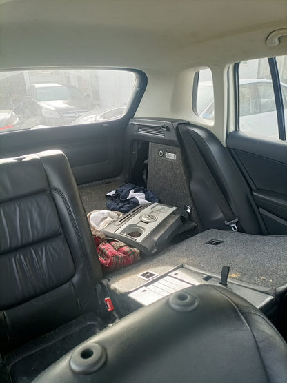 2011 VOLKSWAGEN TIGUAN LEFT FRONT DOOR LOCK, 5N, P/N 5N2837015C (6 PIN), 01/09-06/11 5N2837015C DOOR BOOT GATE LOCK