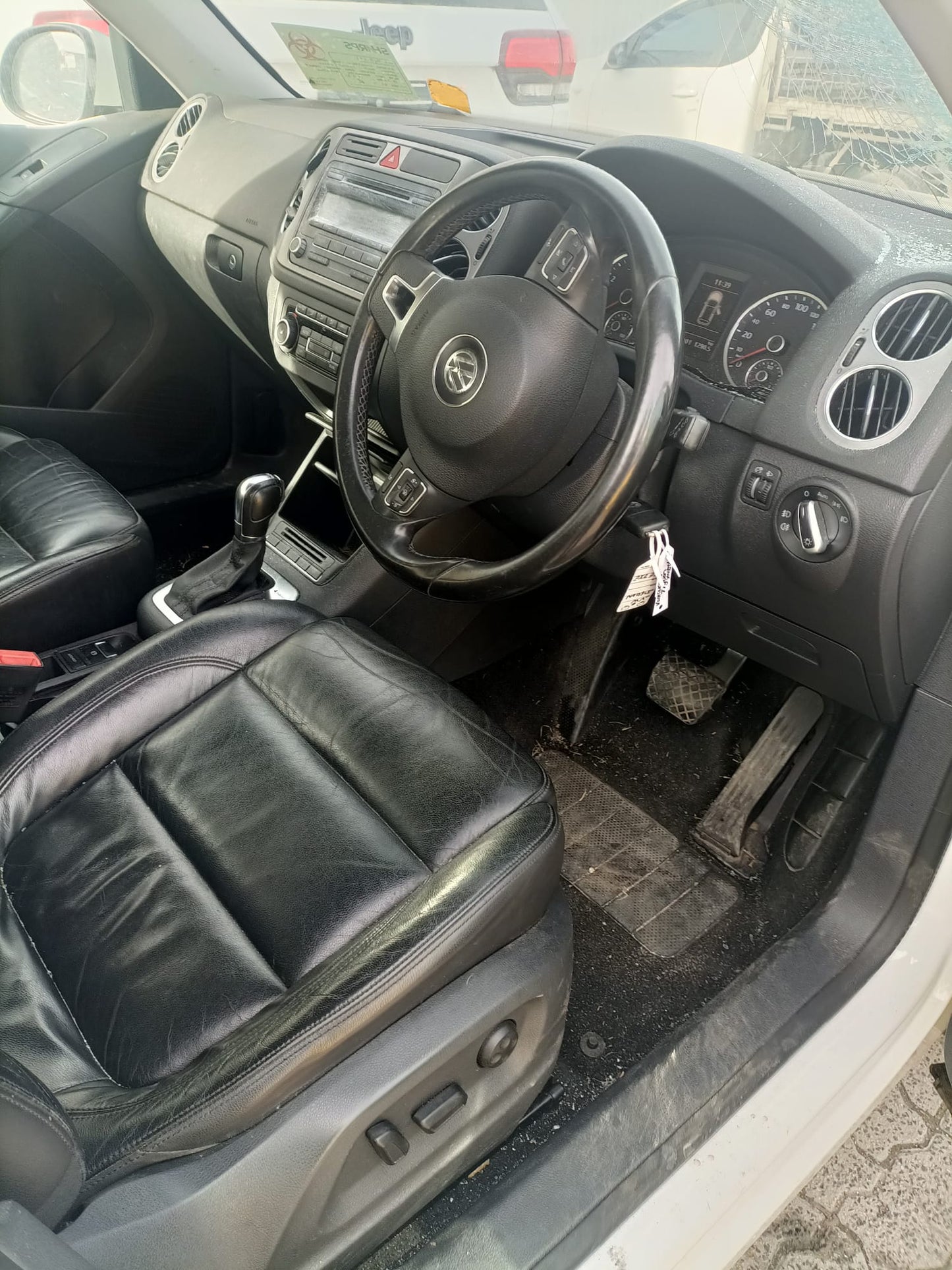 2011 VOLKSWAGEN TIGUAN LEATHER, 5N, BLACK, 05/08-08/16 1T0419091AC STEERING WHEEL