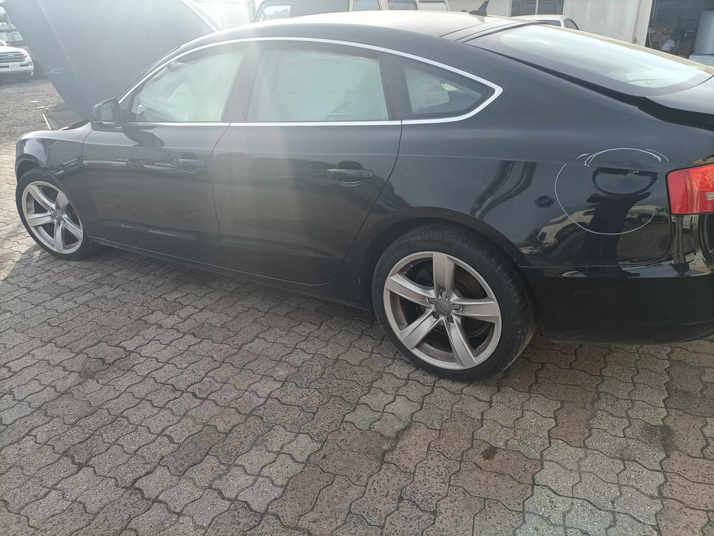 2010 AUDI A5/S5 P/N 8T0920931C, 8T, 03/07-11/16  INSTRUMENTCLUSTER