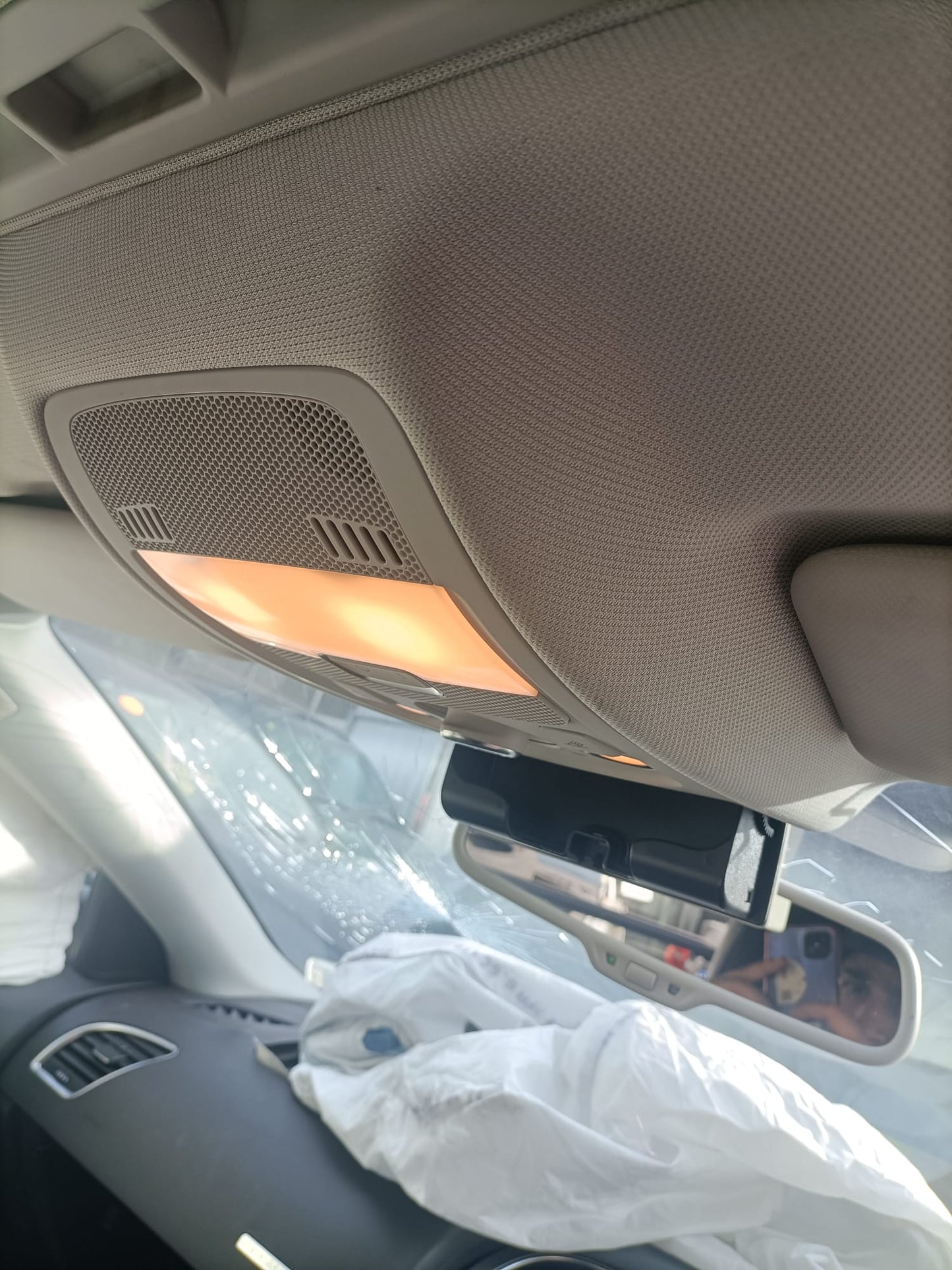 2010 AUDI A5/S5 LEFT REAR DOOR LOCK, 8T, SINGLE ROW (6 PIN), P/N 8K0839015C, 10/09-11/16 8K0839015C DOOR BOOT GATE LOCK