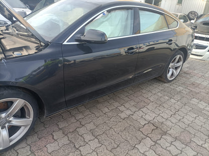 2010 AUDI A5/S5 LEFT FRONT DOOR LOCK, 8T, SINGLE ROW (6 PIN), P/N 8J2837015C, 11/09-11/16 8J2837015C DOOR BOOT GATE LOCK