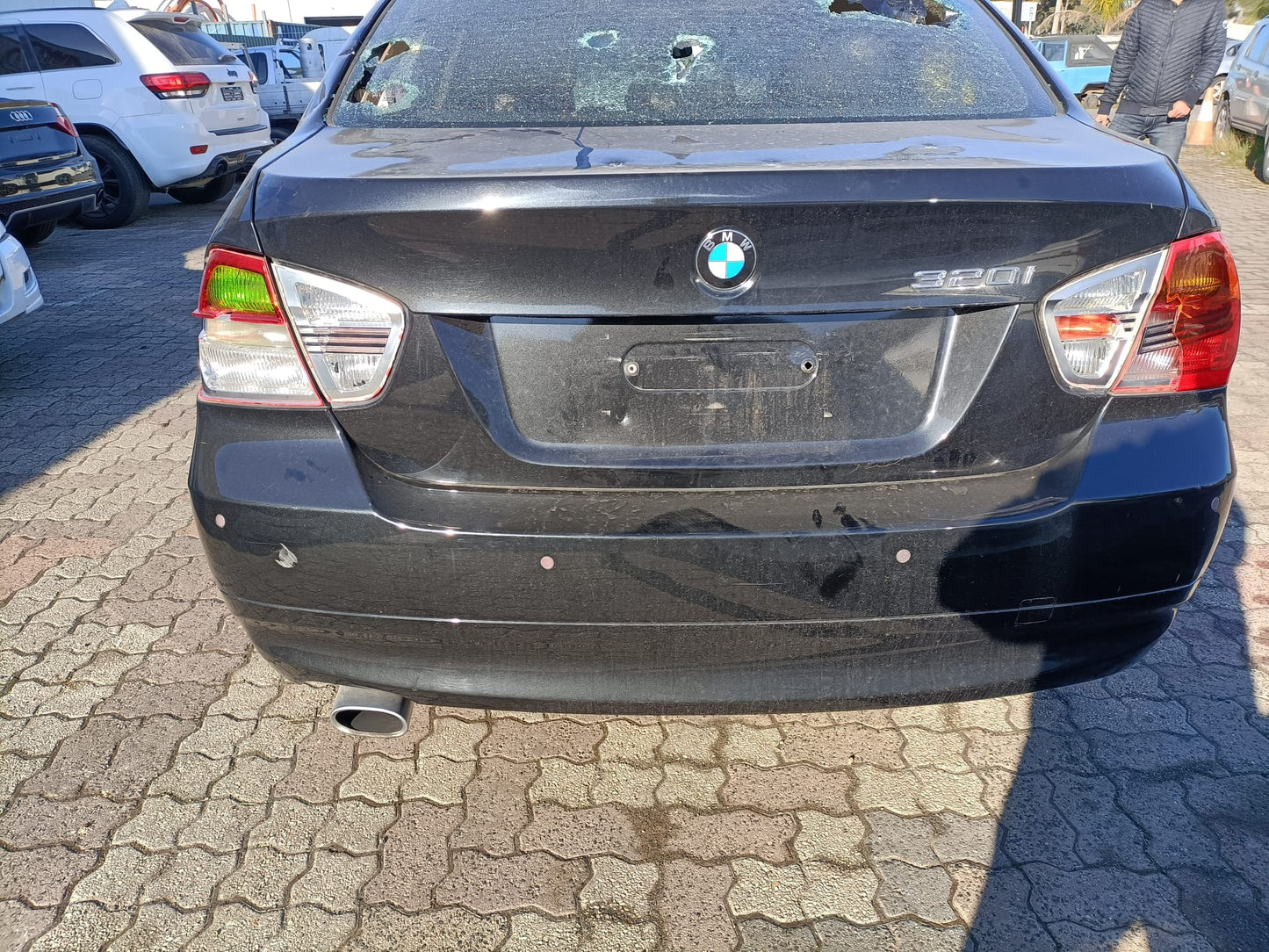 2008 BMW 3 SERIES E90/E91, SEDAN/WAGON, BI XENON, ADAPTIVE TYPE, 03/05-10/08 63117162081 LEFT HEADLAMP