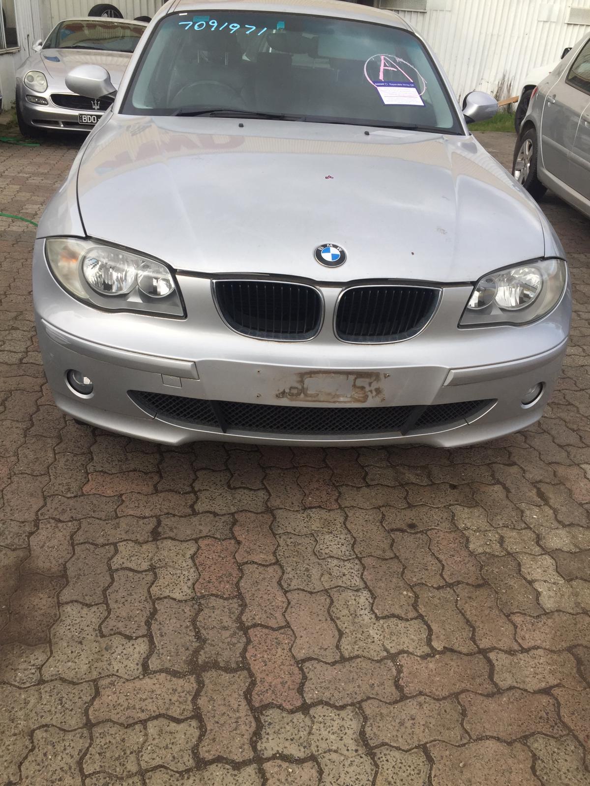 2006 BMW 1 SERIES E87, HATCH, 10/04-12/11 51337138465 LEFT FRONT WINDOW REG MOTOR