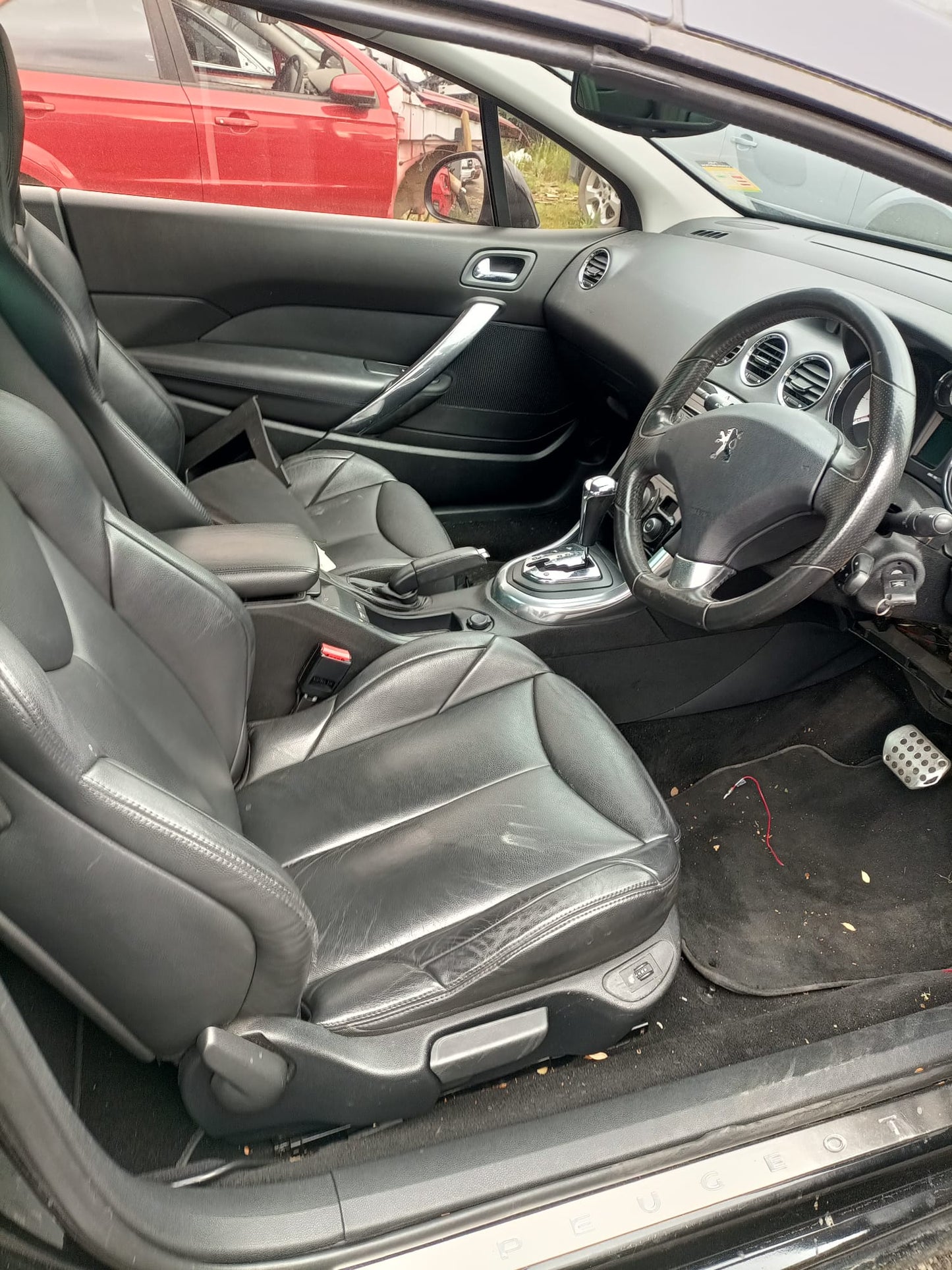 2009 PEUGEOT 308 LEFT FRONT DOOR LOCK, T7, CABRIO, 07/09-09/14 9135FW DOOR BOOT GATE LOCK