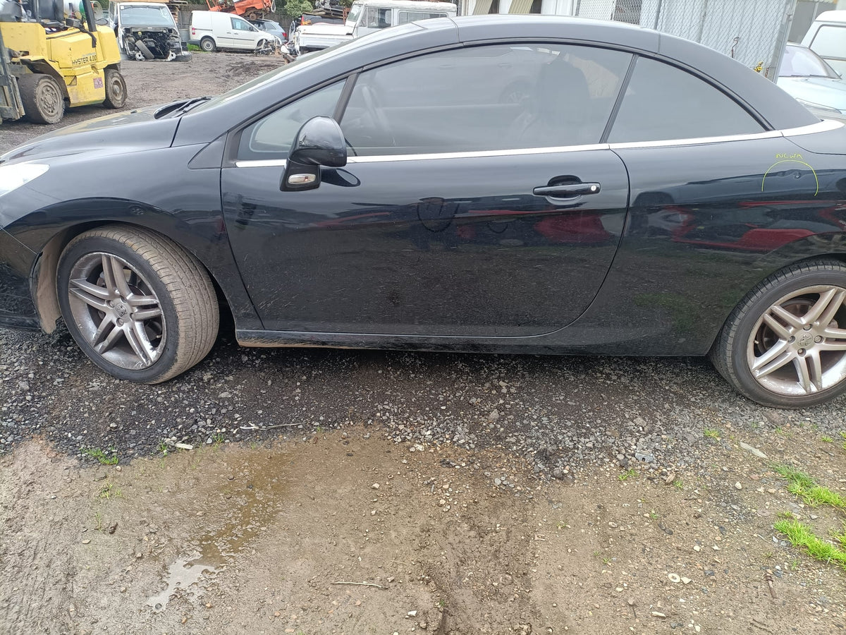 2009 PEUGEOT 308 LEFT FRONT DOOR LOCK, T7, CABRIO, 07/09-09/14 9135FW DOOR BOOT GATE LOCK