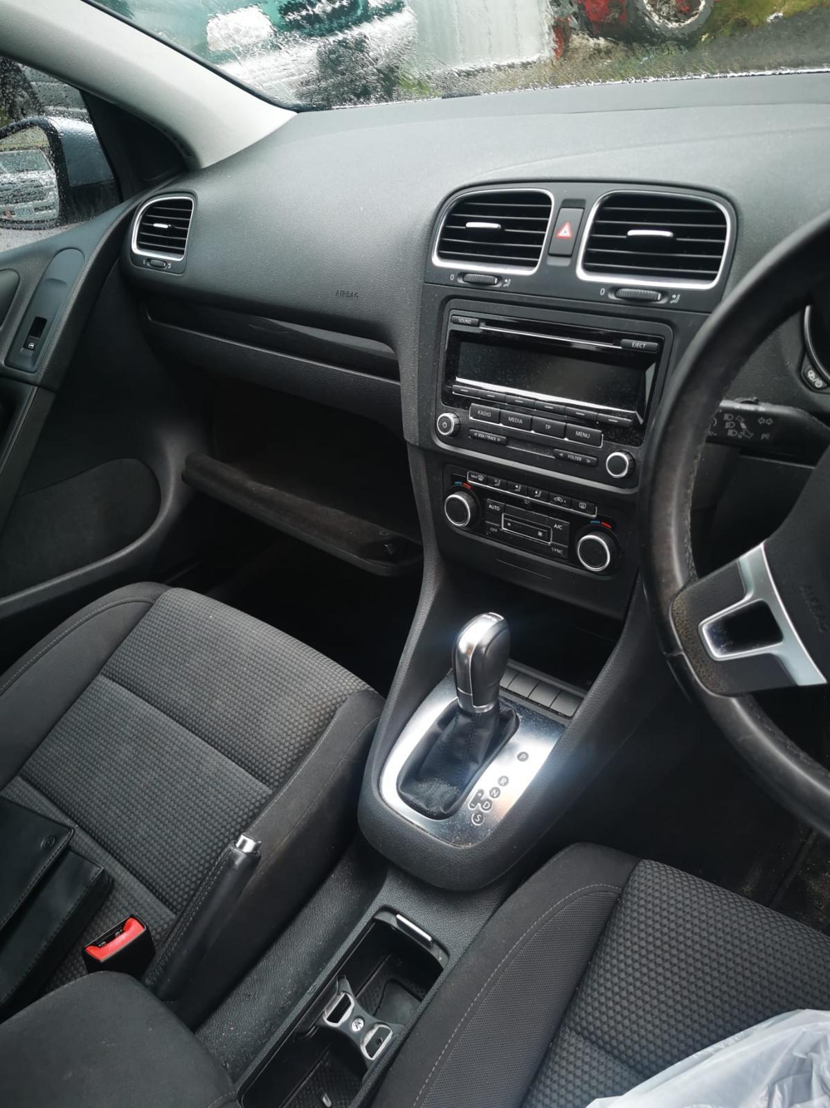 2013 VOLKSWAGEN GOLF GEN 6, 5DR HATCH, 12/08-03/13 5K6845025C LEFT REAR DOOR WINDOW