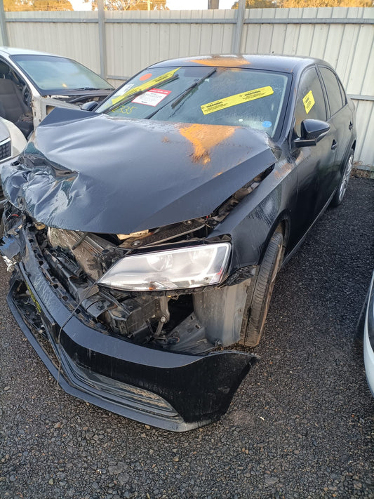 2015 VOLKSWAGEN JETTA 1B, MANUAL FOLD, NON MEMORY TYPE (6XN CODE), 02/11-12/17 5C6845202B RIGHT DOOR MIRROR