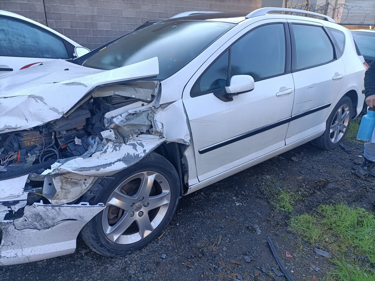 2005 PEUGEOT 407 SEDAN/WAGON, 09/04-12/11 9004X6 RIGHT FRONT DOOR